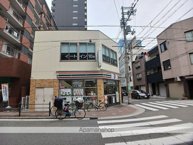 コンビニ　セブンイレブン日本橋東３丁目店（コンビニ）まで300m