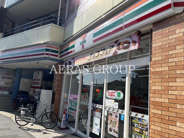コンビニ　セブン-イレブン 朝霞駅前店（コンビニ）まで132m