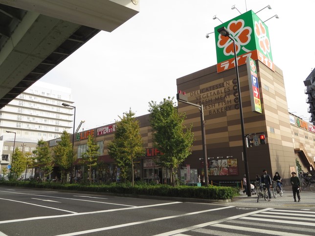スーパー　ライフ 弁天町店（スーパー）まで540m