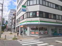 コンビニ　ファミリーマート 東山公園駅前店（コンビニ）まで468m