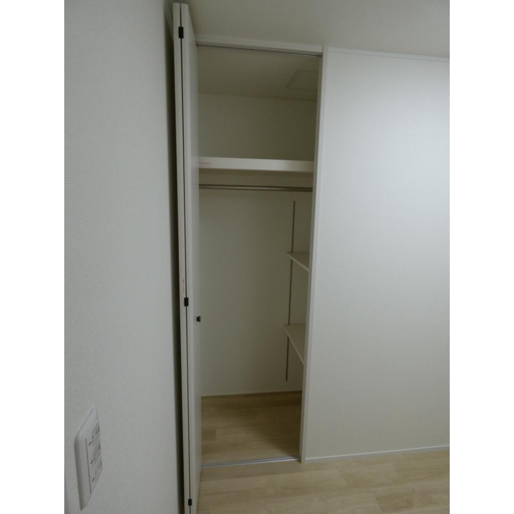 収納　たっぷりとした収納スペースです