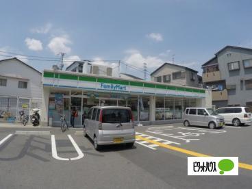 コンビニ　ファミリーマート門真大倉町店（コンビニ）まで210m