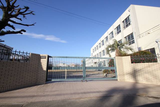 小学校　名古屋市立日吉小学校（小学校）まで453m