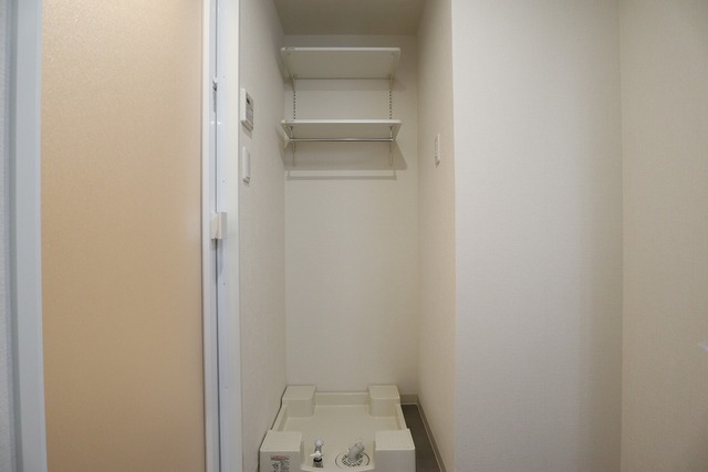 その他　洗濯機置き場