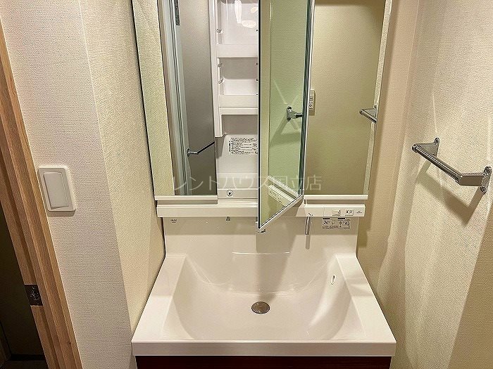 洗面設備　別部屋参考写真