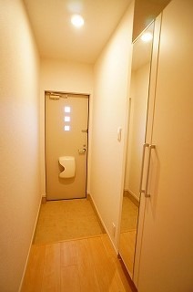玄関　図面と現状に相違がある場合には現状を優先