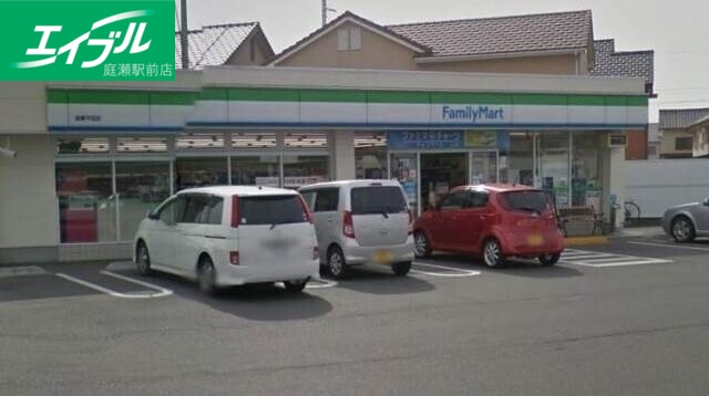 コンビニ　ファミリーマート倉敷平田店（コンビニ）まで429m