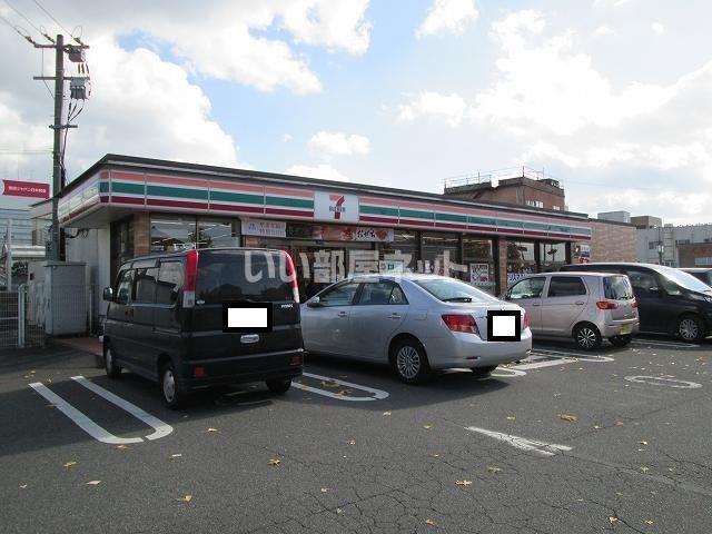 コンビニ　セブンイレブン 西都城駅前店（コンビニ）まで827m