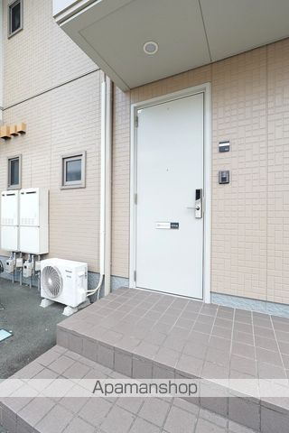 コーポエトランゼの外観写真