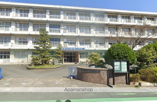 中学校　磐田第一中学校（中学校）まで504m