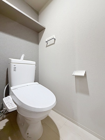 SーRESIDENCE博多駅東awesomeのトイレ写真