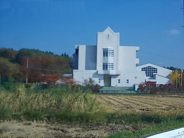 中学校　下北手中学校（中学校）まで800m
