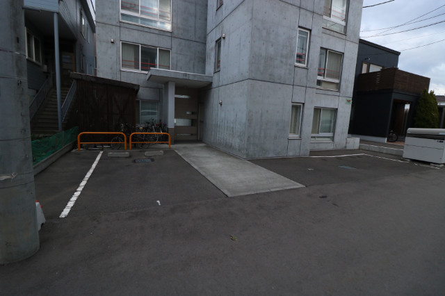駐車場　駐車場♪