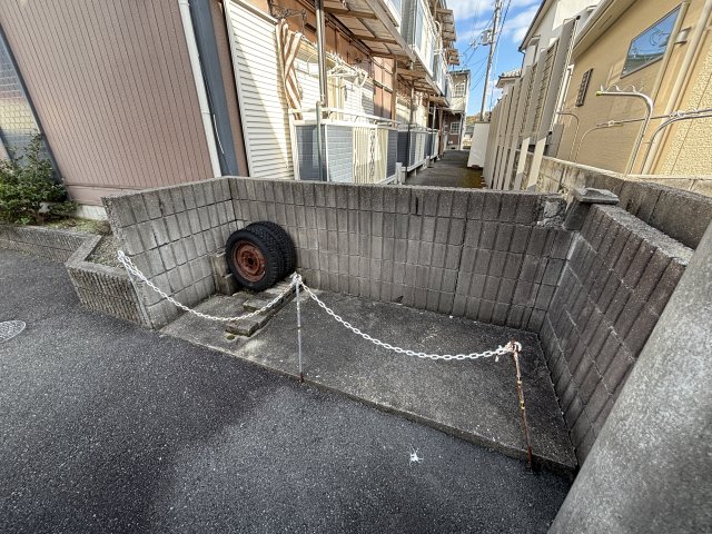 その他　ゴミ捨て場（その他）まで5m