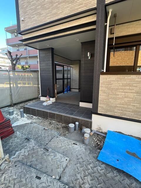 エントランス　★お問い合わせはタウンハウジングまで★