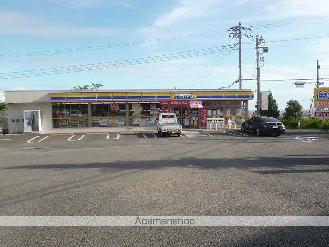 コンビニ　ミニストップ富士若松町店（コンビニ）まで220m