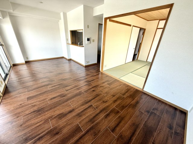 居室・リビング　エアコン付きで初期費用を抑えられます♪