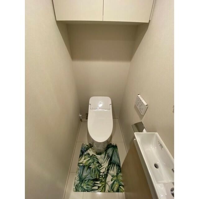 トイレ　写真は同タイプ住居です。