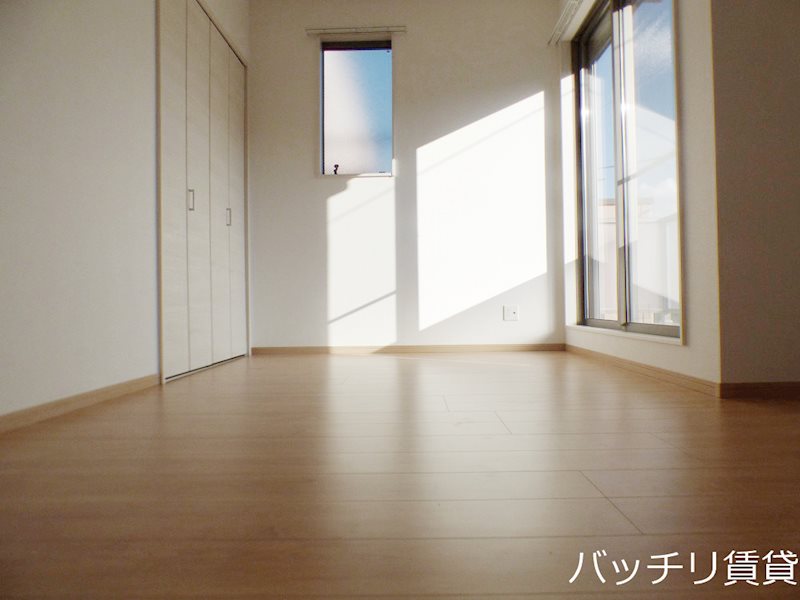 眺望　同型物件の写真のため現状を優先いたします。