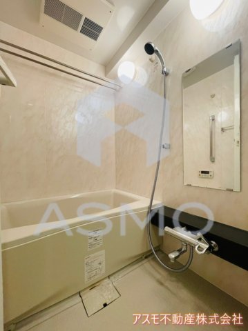 バス・シャワールーム　同マンション別部屋　参考写真