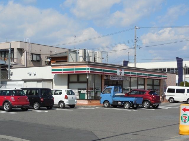 コンビニ　セブンイレブン　神野町店（コンビニ）まで400m