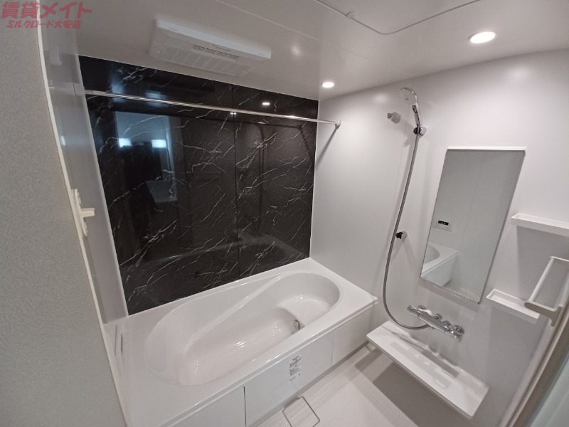 バス・シャワールーム　同タイプの部屋写真です。