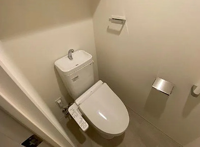トイレ　※別部屋の参考写真です。