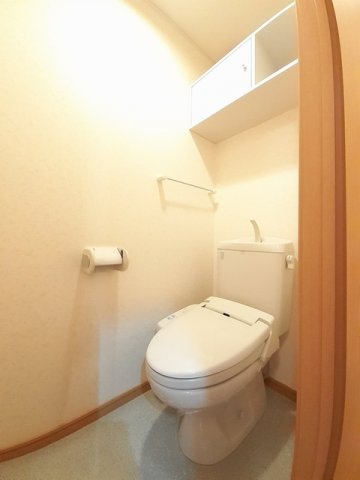 トイレ　トイレもきれいです