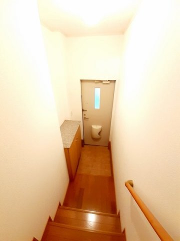 玄関　明るい玄関です