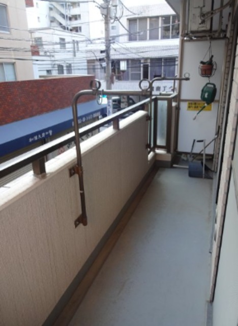 ＪＲ総武線 三鷹駅 徒歩5分 5階建 築35年の内装写真
