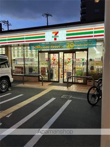 コンビニ　セブンイレブン　大阪本庄西１丁目店（コンビニ）まで486m