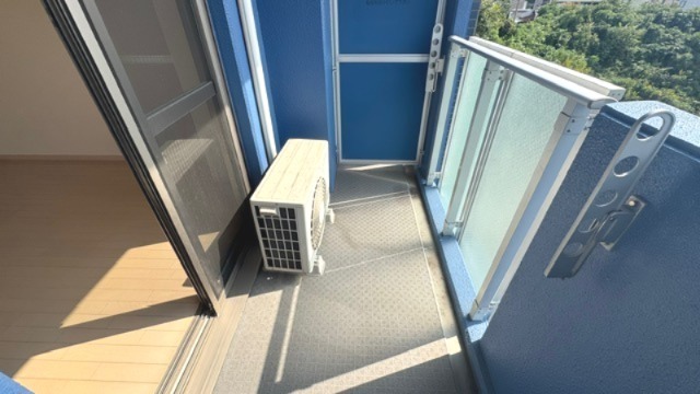バルコニー　同物件別部屋イメージ