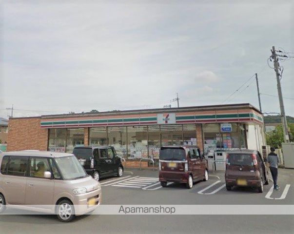 コンビニ　セブンイレブン（コンビニ）まで389m