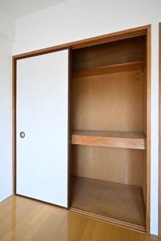 収納　※他号室写真使用（反転）