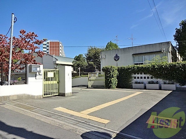 中学校　豊中市立第十四中学校（中学校）まで800m