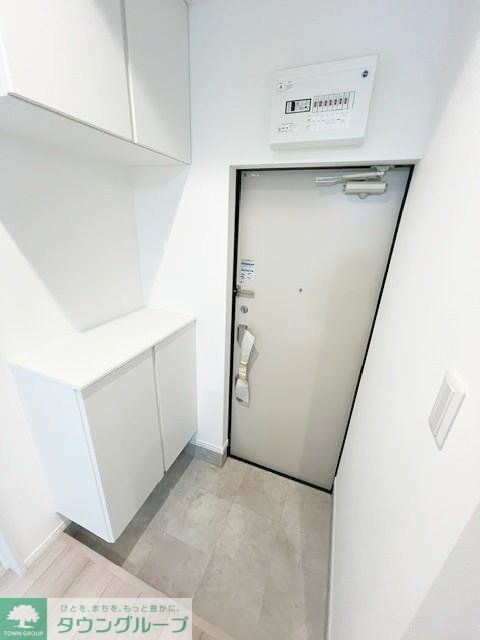 玄関　設備