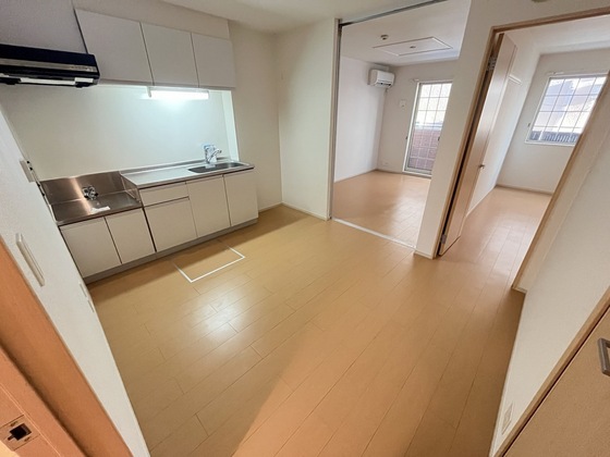 居室・リビング　※別部屋の写真です