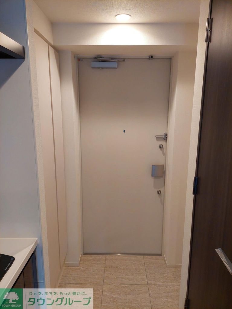 玄関　洗面