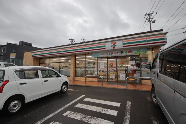 コンビニ　セブン-イレブン 名古屋宮根台１丁目店（コンビニ）まで135m