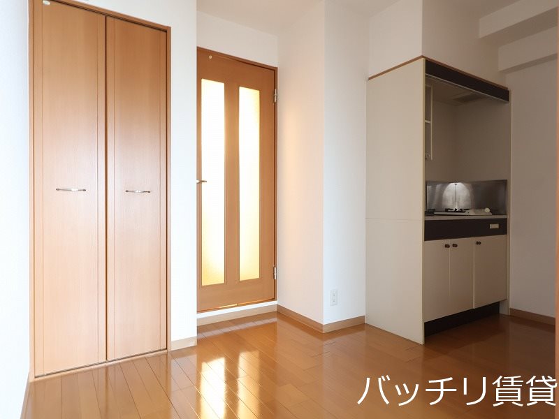 居室・リビング　画像は同型タイプの為現状を優先致します。