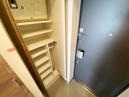 玄関　※別部屋写真