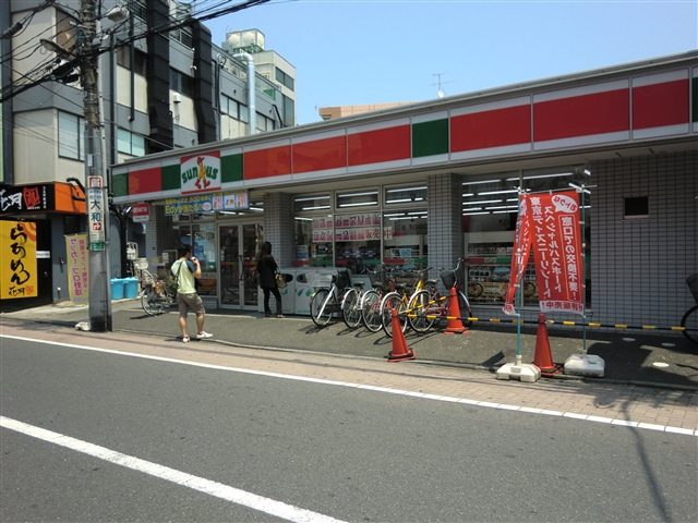 コンビニ　サンクス 足立五反野駅前店（コンビニ）まで517m