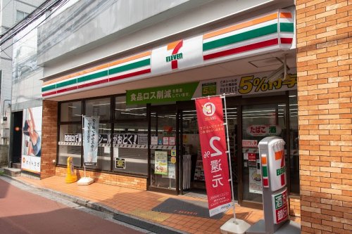 コンビニ　セブンイレブン 保谷ひばりが丘駅北店（コンビニ）まで74m