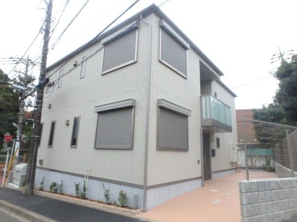 京王線 仙川駅 徒歩8分 築11年
