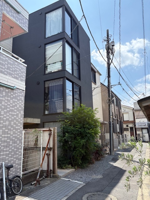 trias360の外観写真