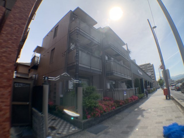 建物外観　敷地内に駐輪場があります！