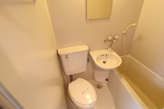 洗面設備　※別部屋の写真です