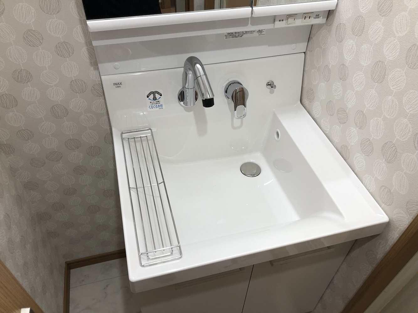 洗面設備　別部屋モデルルームの写真です