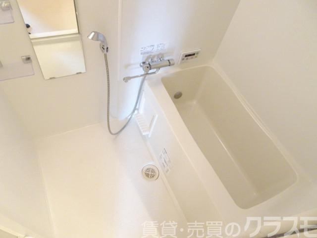 バス・シャワールーム　浴室乾燥機付きバス♪