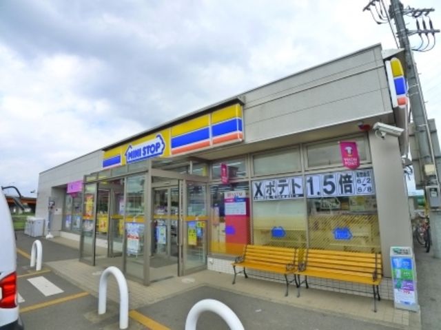 コンビニ　ミニストップ四街道物井店（コンビニ）まで788m